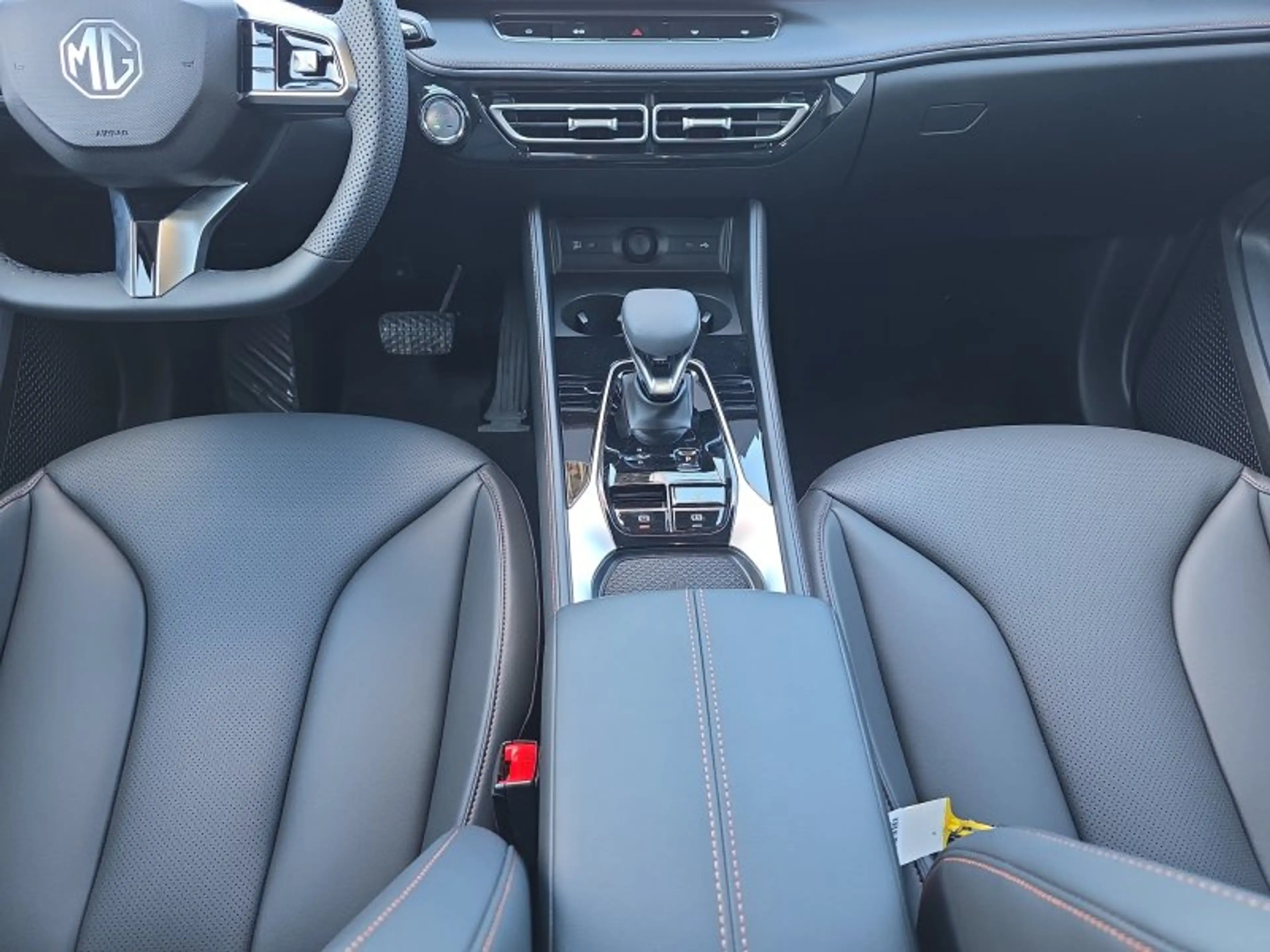 MG HS Hybrid+ Luxury 19*Alu/Leder/Navi/ACC/el.Klappe — photo 12