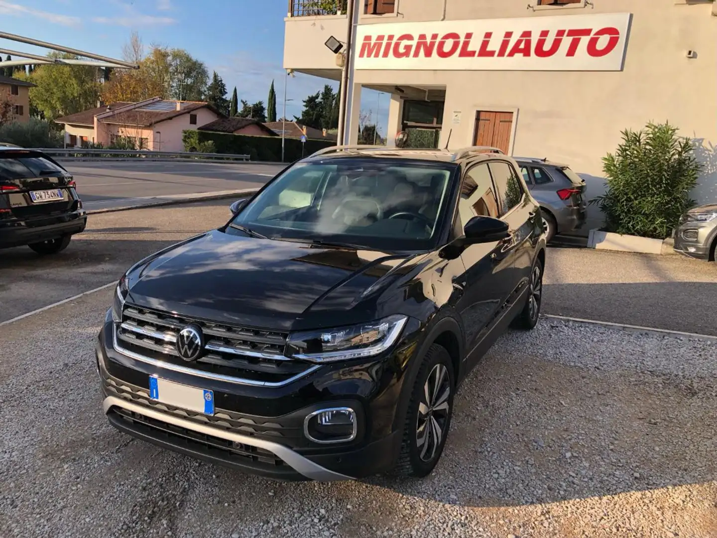 Volkswagen T-Cross 1.0 TSI 110 CV DSG Advanced Schwarz - 1
