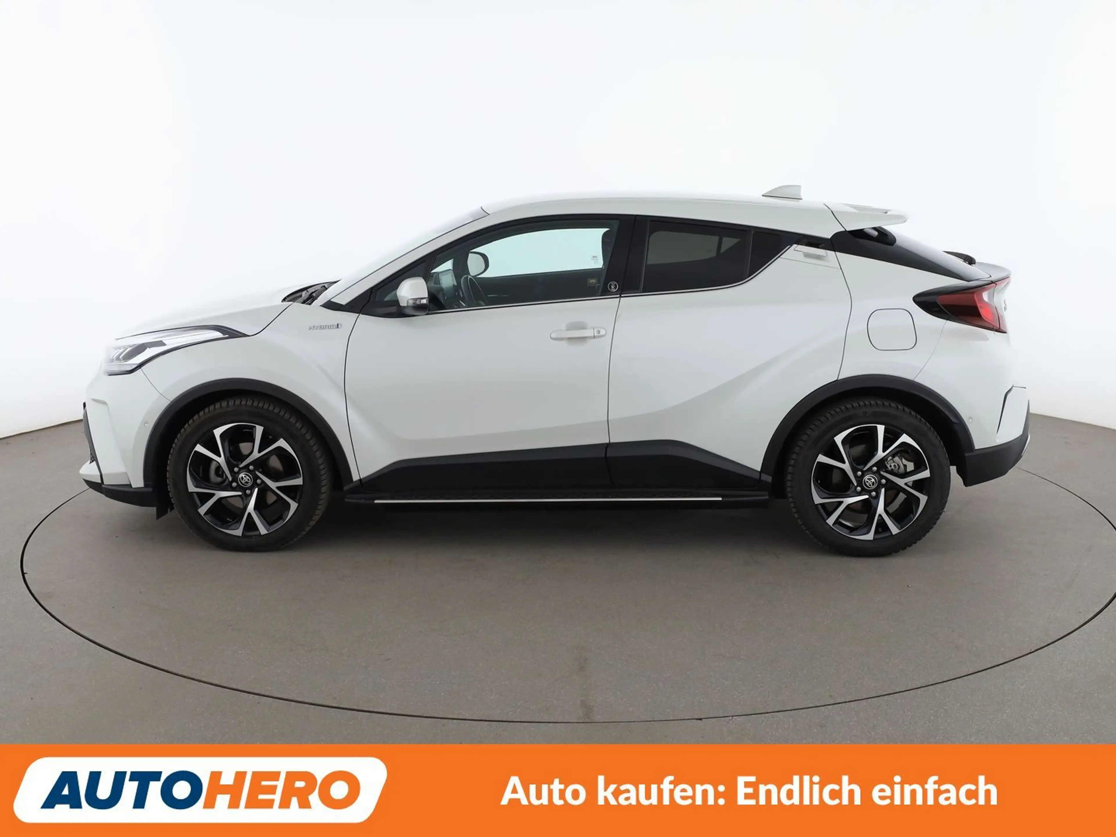 Toyota C-HR 2.0 Hybrid Team D Aut.*NAVI*LED*ACC*SPUR*PDC* — photo 3
