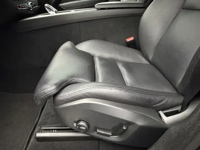 Volvo XC60 view 7
