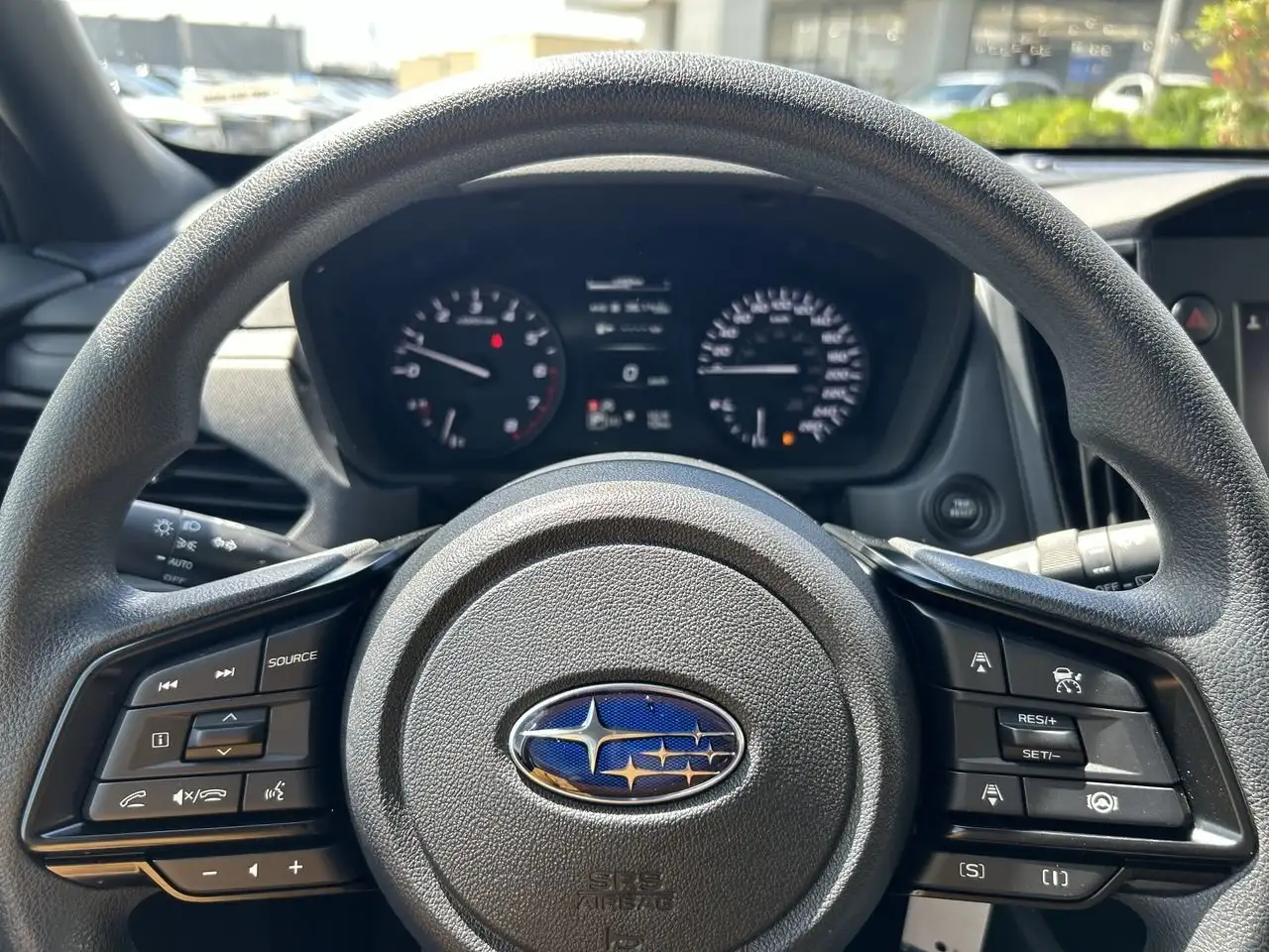 Subaru Forester снимка Subaru Forester