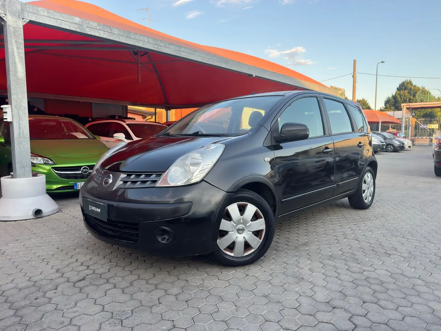 Nissan Note ADATTA A NEOPATENTATI 1.4 16V Acenta Nero - 1