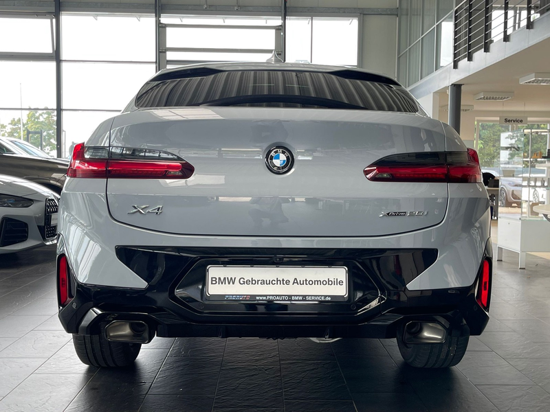 BMW X4 xDrive 20i M Sport AHK/Pano/A-LED/ACC/LiveCoPro — photo 6