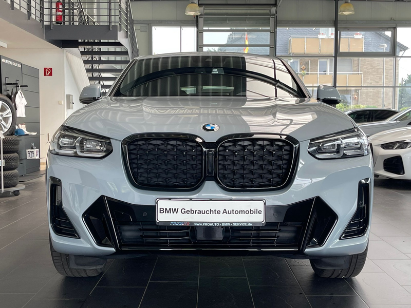 BMW X4 xDrive 20i M Sport AHK/Pano/A-LED/ACC/LiveCoPro — photo 2