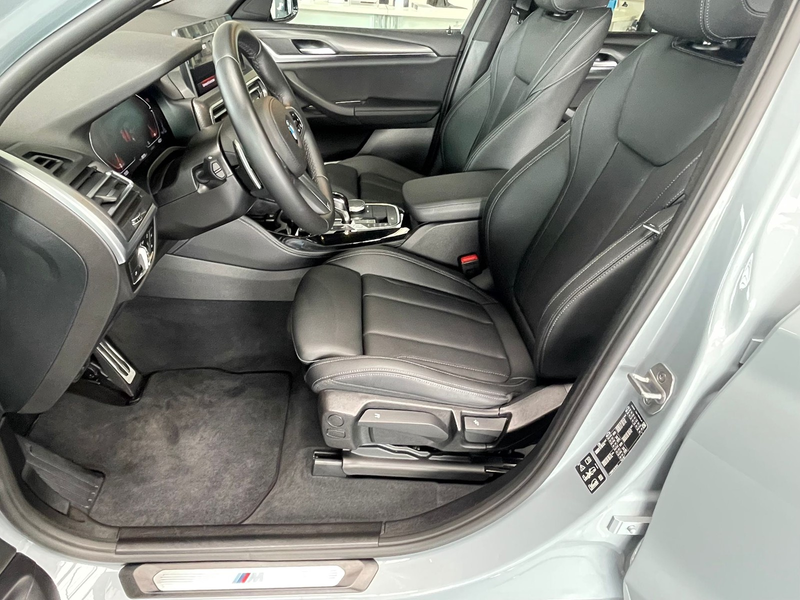 BMW X4 xDrive 20i M Sport AHK/Pano/A-LED/ACC/LiveCoPro — photo 9