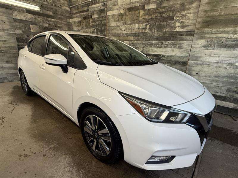 2021 Nissan Versa SV  ** APPROUVÉ À 99.9% **