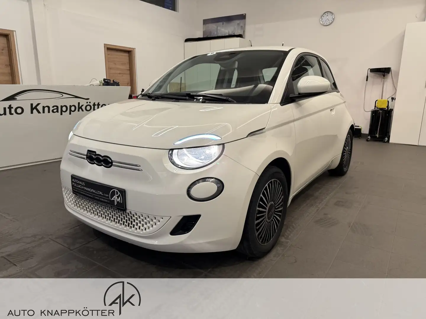 Fiat 500 500e 3+1 Passion Klima/eSitz./Tempomat/L-R Sensor Weiß - 2