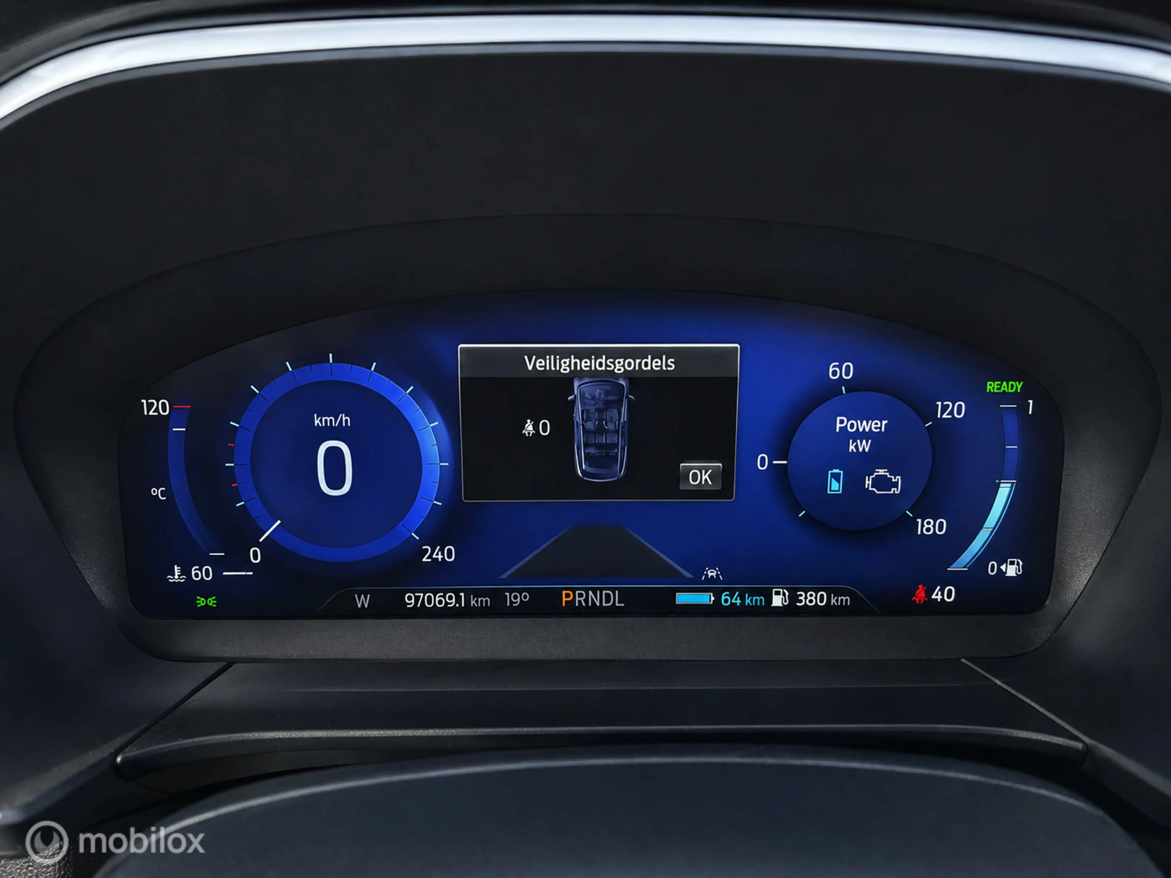 Ford Kuga 2.5 PHEV Titanium X — photo 19