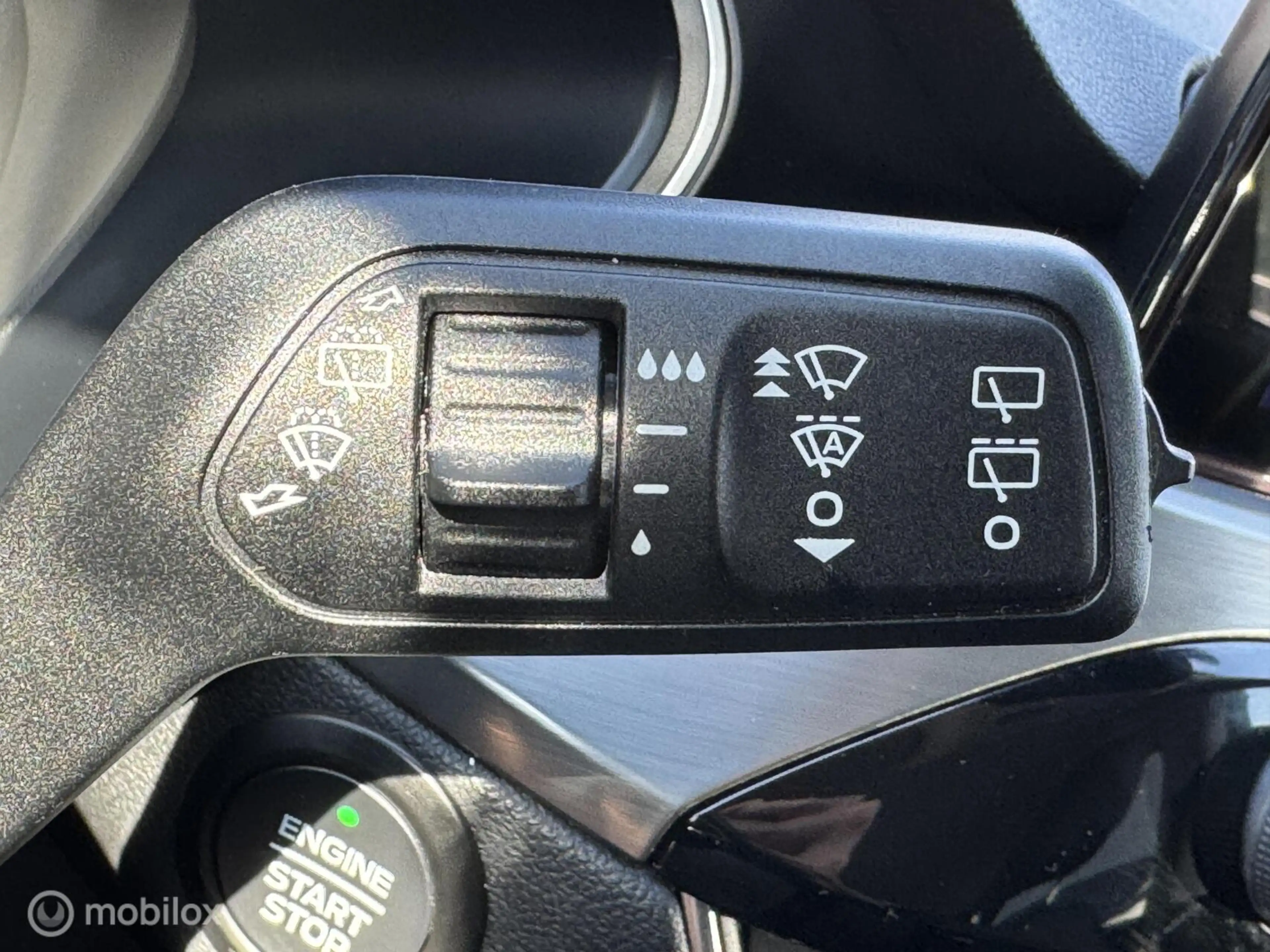Ford Kuga 2.5 PHEV Titanium X — photo 37