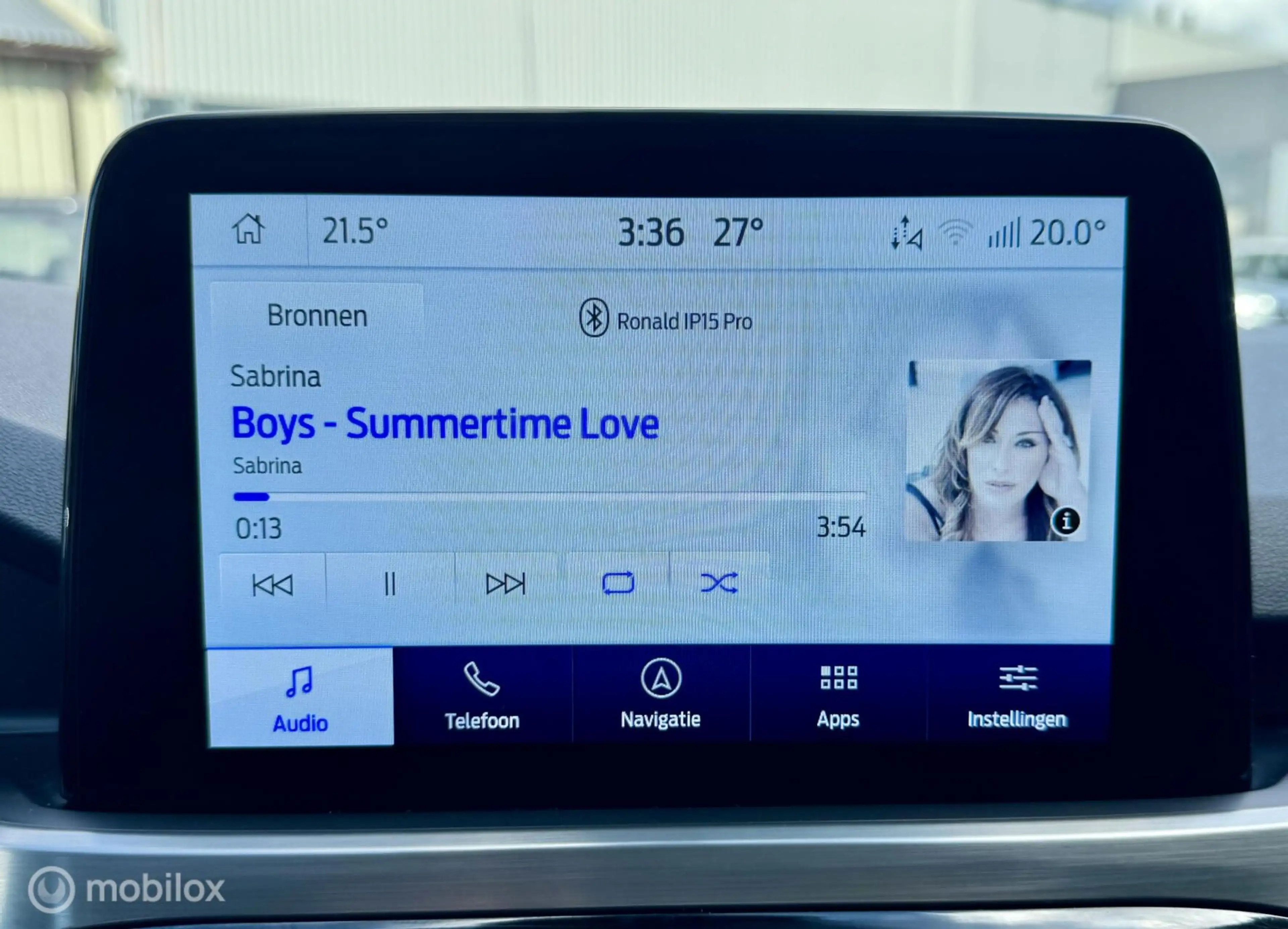 Ford Kuga 2.5 PHEV Titanium X — photo 27