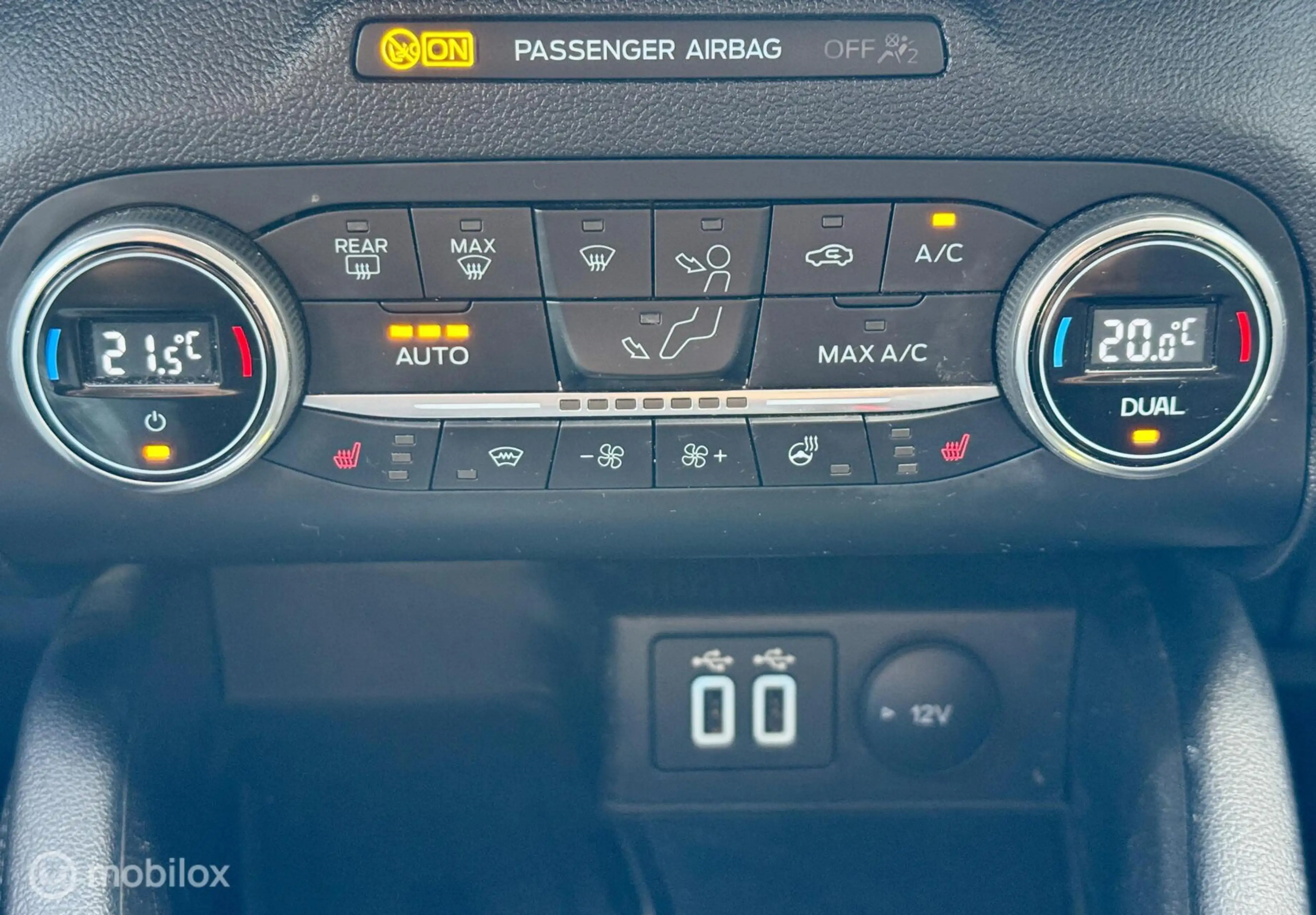 Ford Kuga 2.5 PHEV Titanium X — photo 31