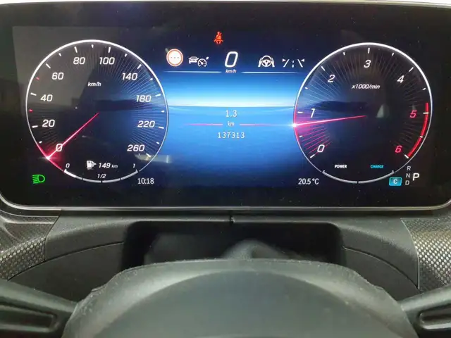 Mercedes-Benz C-Class view 11