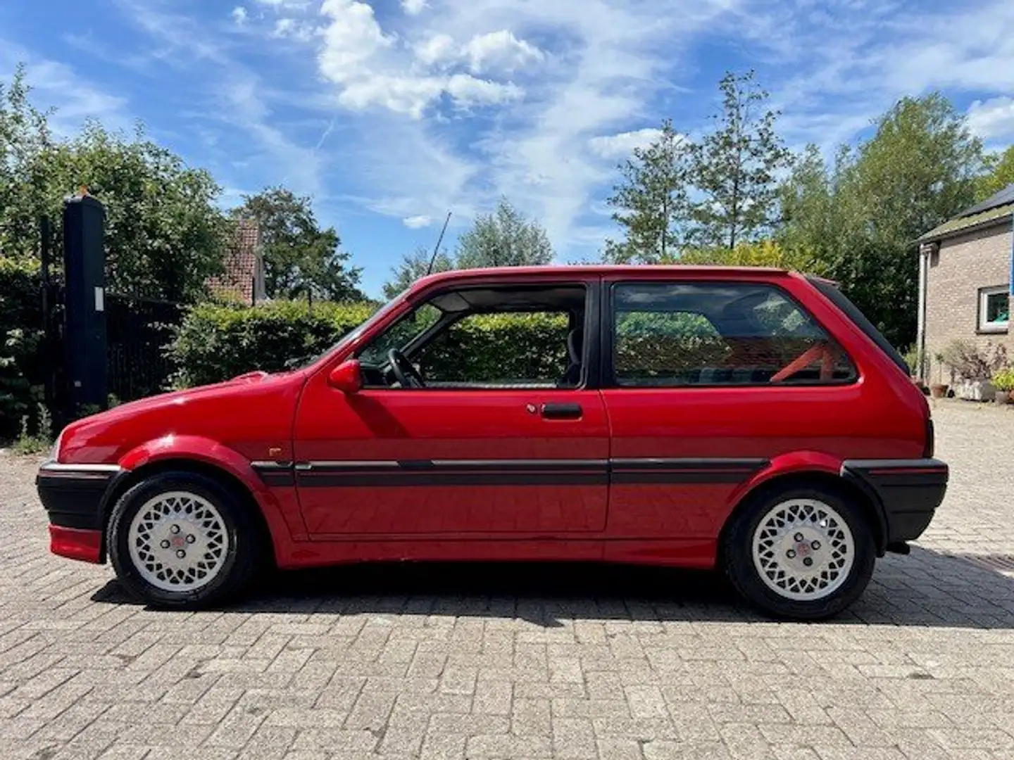 Rover 114 GTI 16V Rood - 1