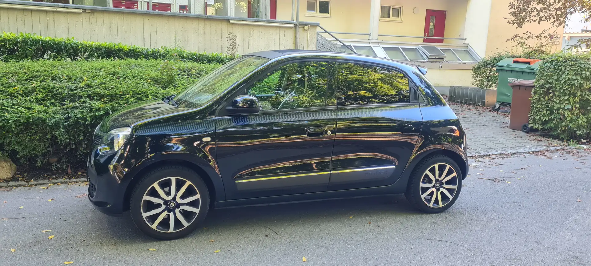 Renault Twingo Twingo ENERGY TCe 90 EDC Cosmic Schwarz - 1