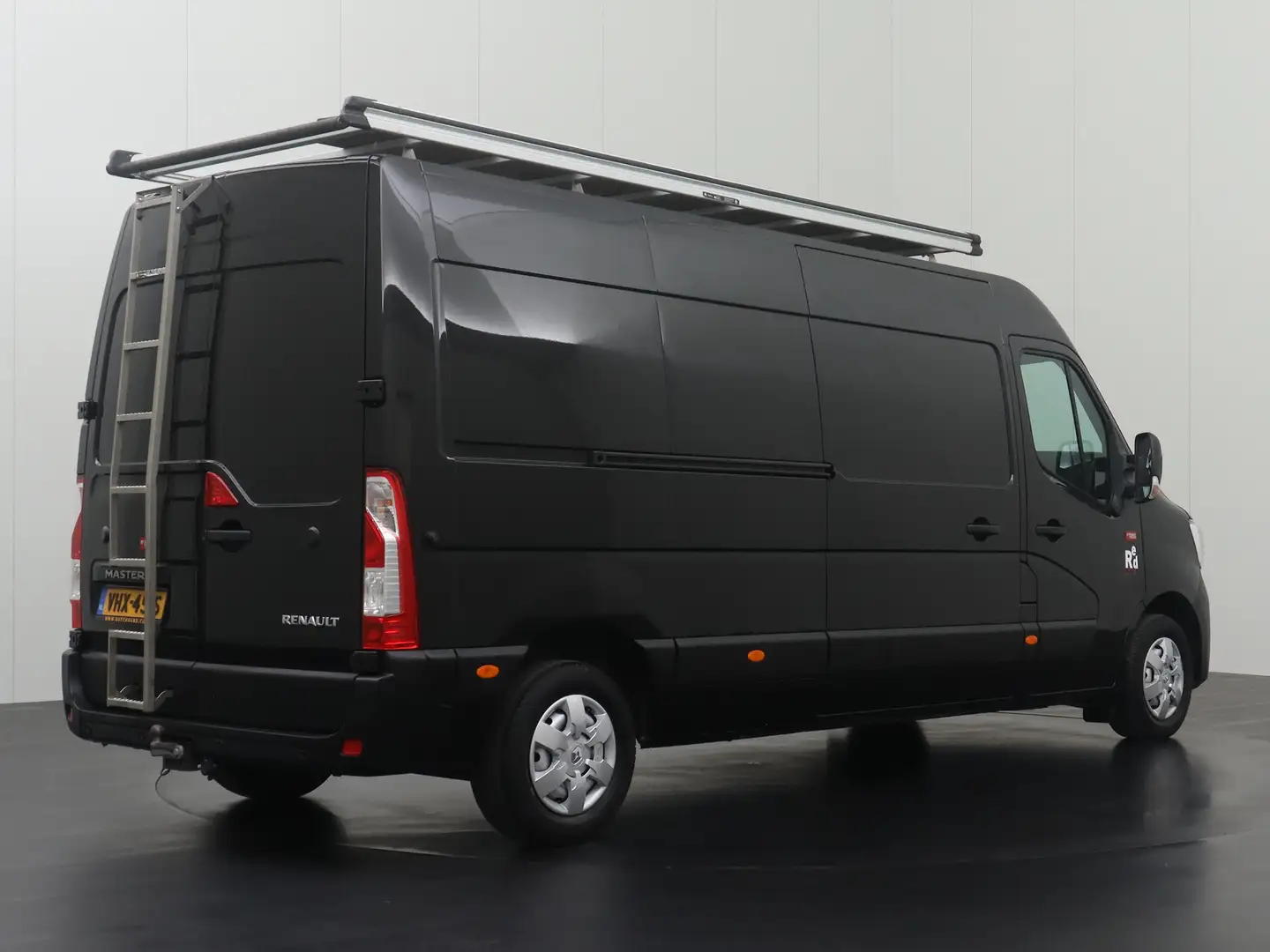 Renault Master 2.3DCi 180PK L3H2 Maxi | 2xSchuifdeur | Imperiaal Zwart - 2