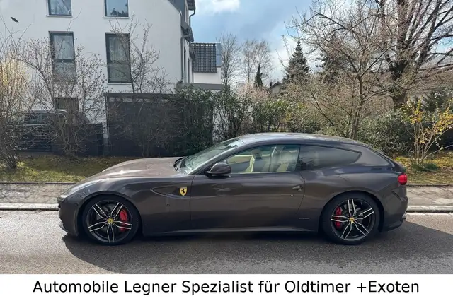 Ferrari FF Atelier deutsche Auslieferung aus 2. Hand