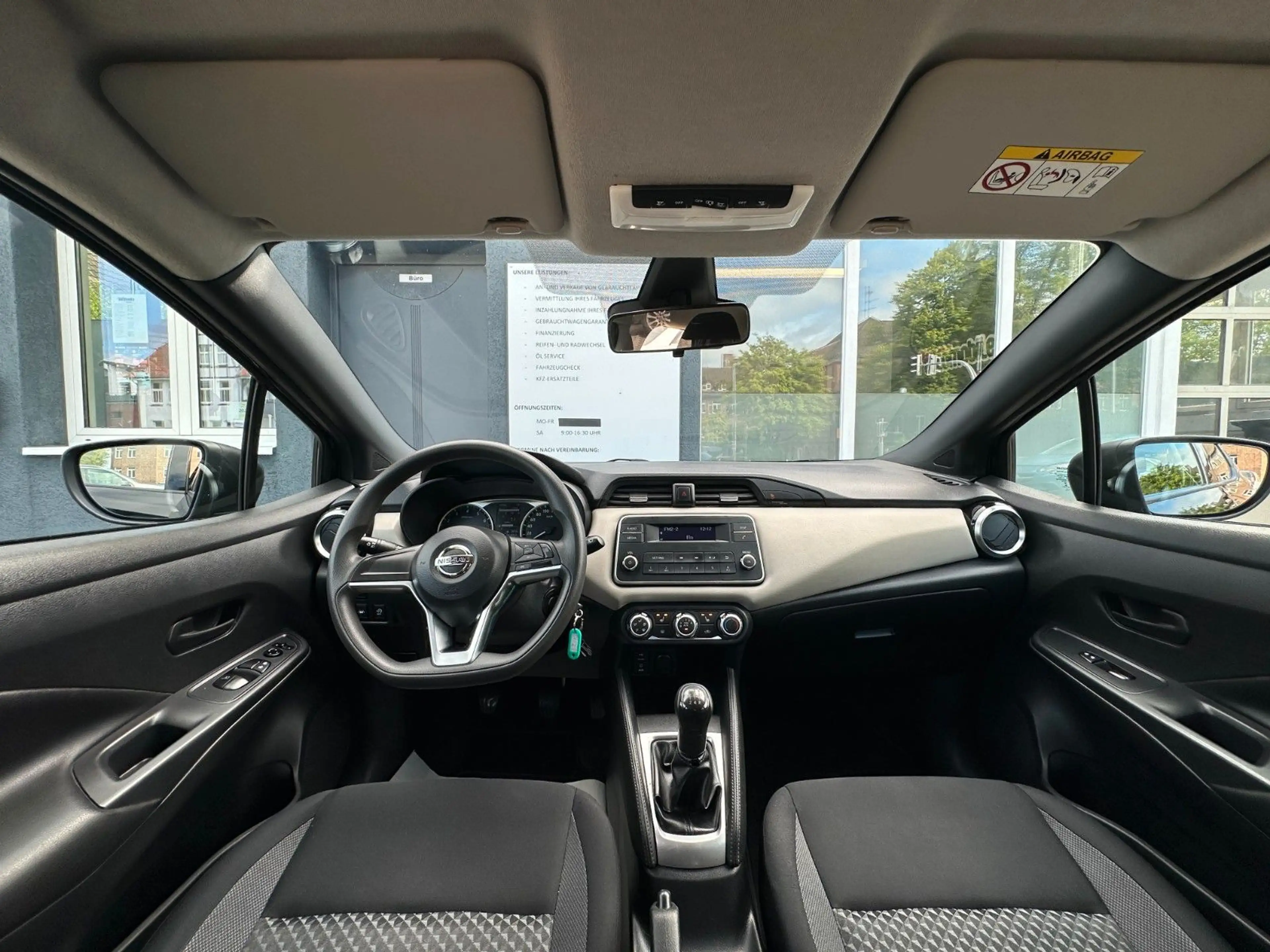 Nissan Micra Nissan Micra 1.0 IG-T 92 PS | 1. Hand | SHZ | Te — photo 9