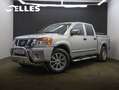 Nissan Titan - thumbnail 1