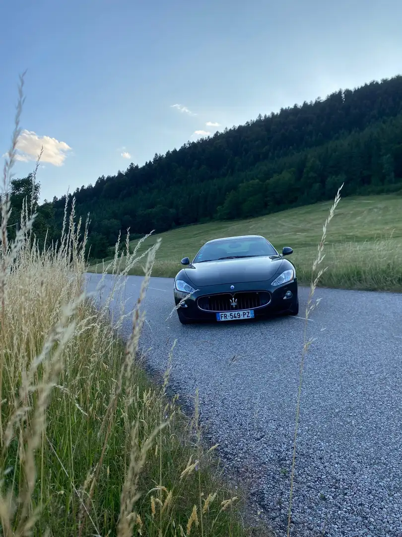 Maserati GranTurismo Granturismo S 4.7 V8 A Šedá - 2
