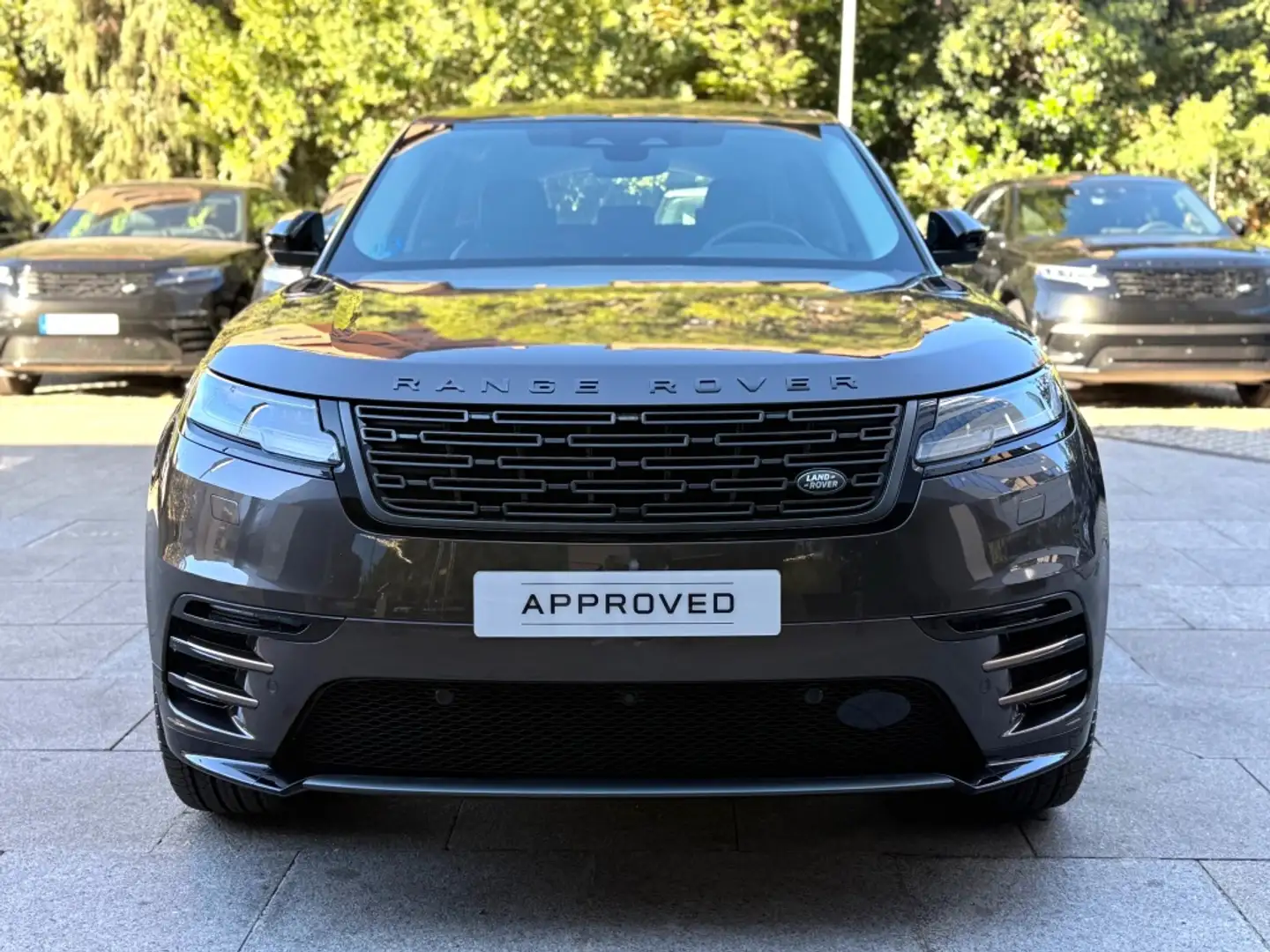 Land Rover Range Rover Velar 3.0D I6 MHEV Dynamic SE 4WD Aut. 300 Brun - 2