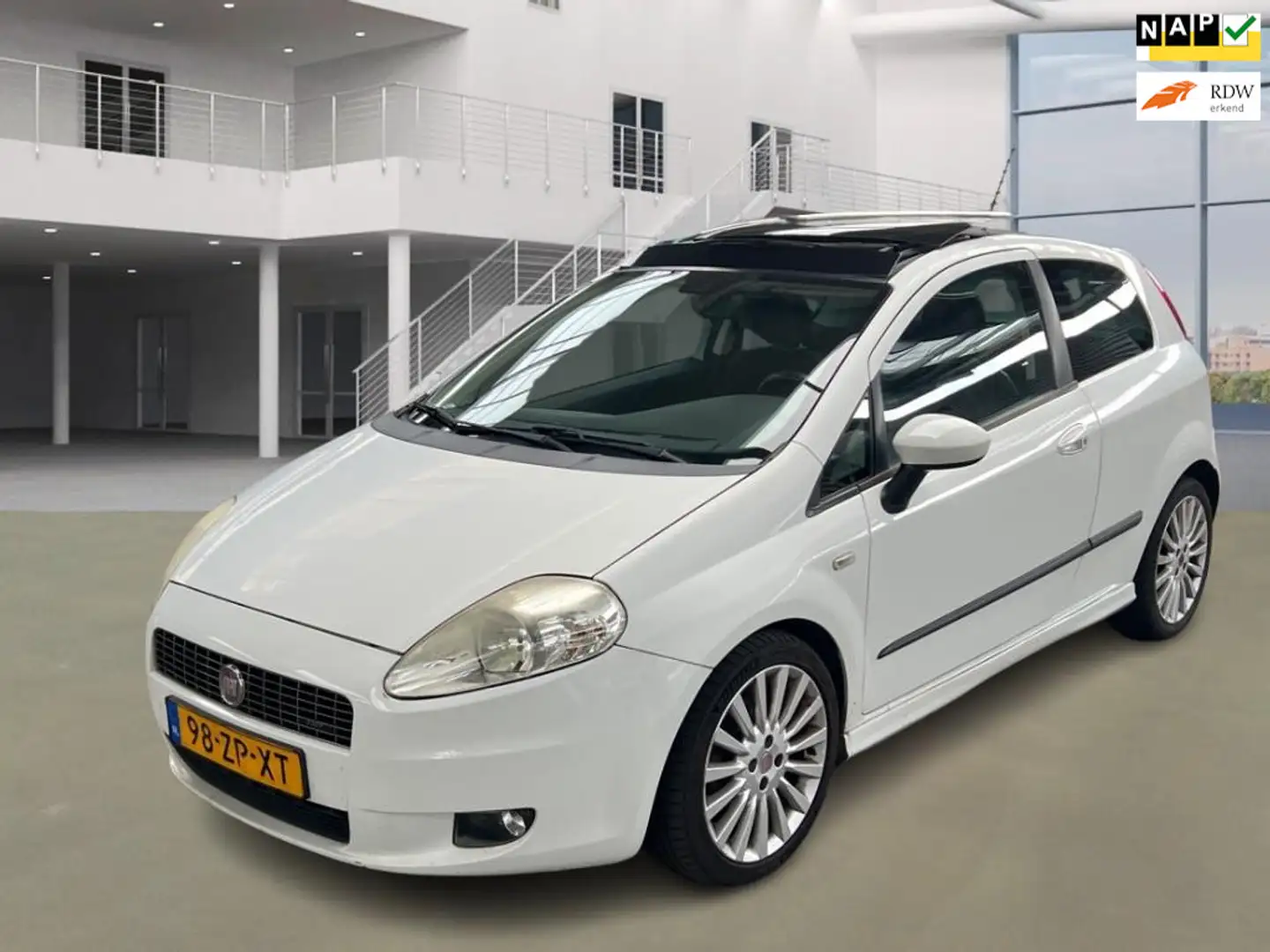 Fiat Grande Punto 1.4-16V Sport Білий - 1