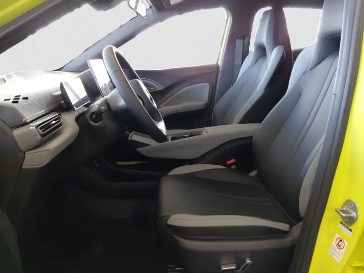 BYD Dolphin Surf Boost 2026, foto 9