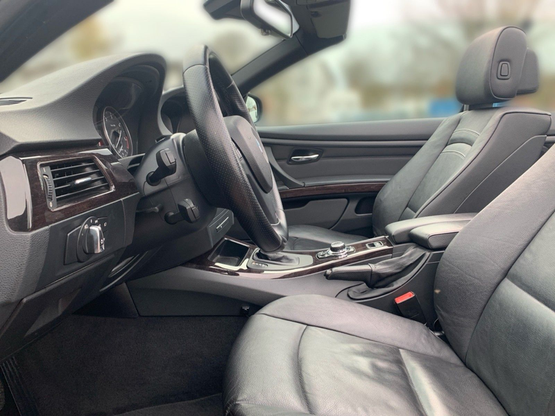 BMW 330 d Cabrio/Leder/Navi/Xenon/SHZ/eSitze — photo 12