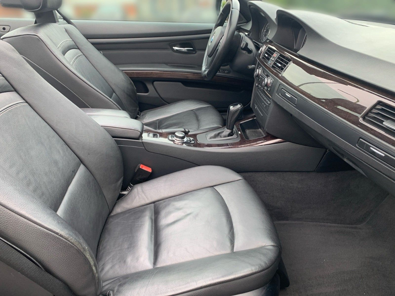 BMW 330 d Cabrio/Leder/Navi/Xenon/SHZ/eSitze — photo 11
