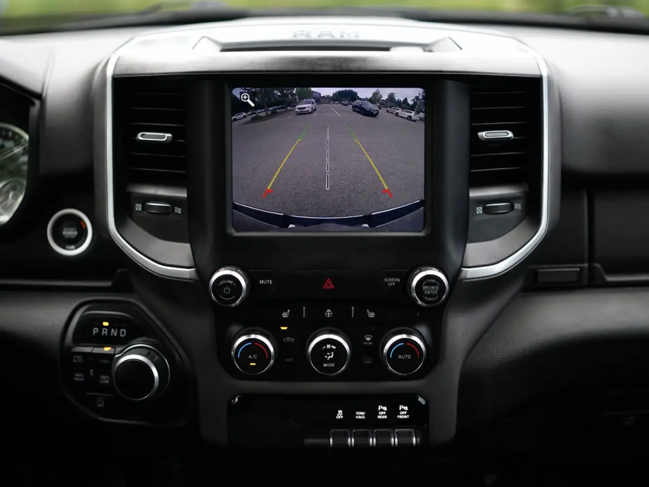 RAM 1500 fotografie RAM 1500