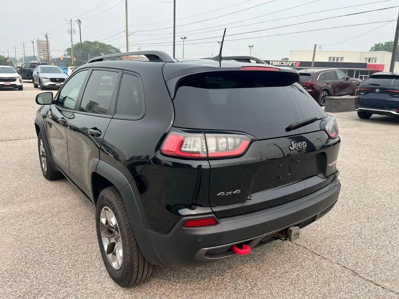 Jeep Cherokee photo Jeep Cherokee