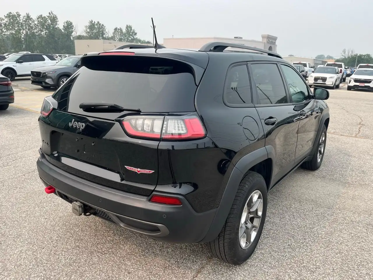 Jeep Cherokee photo Jeep Cherokee