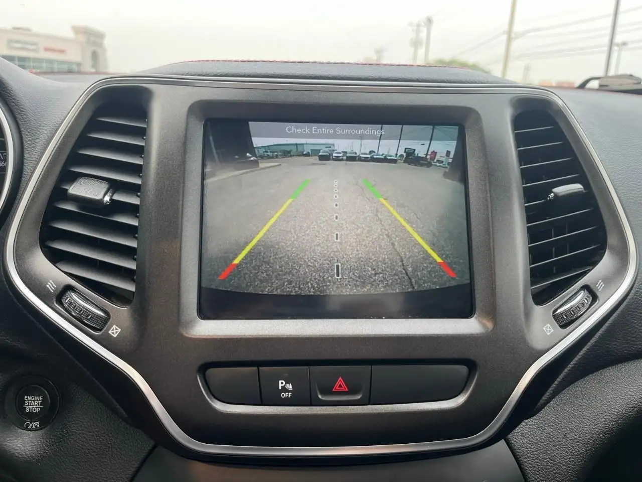 Jeep Cherokee photo Jeep Cherokee