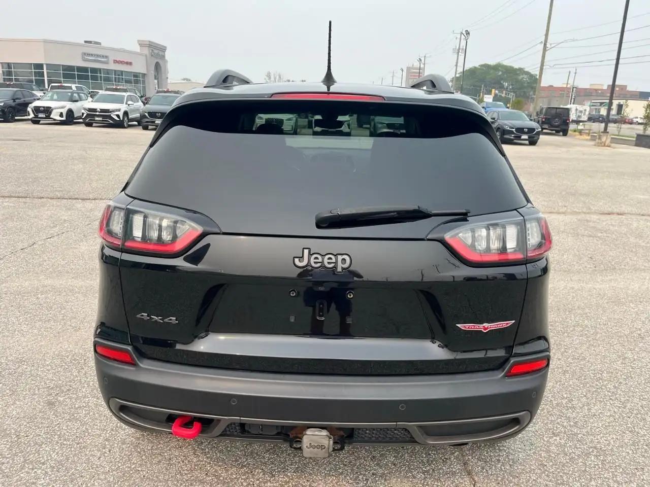 Jeep Cherokee photo Jeep Cherokee