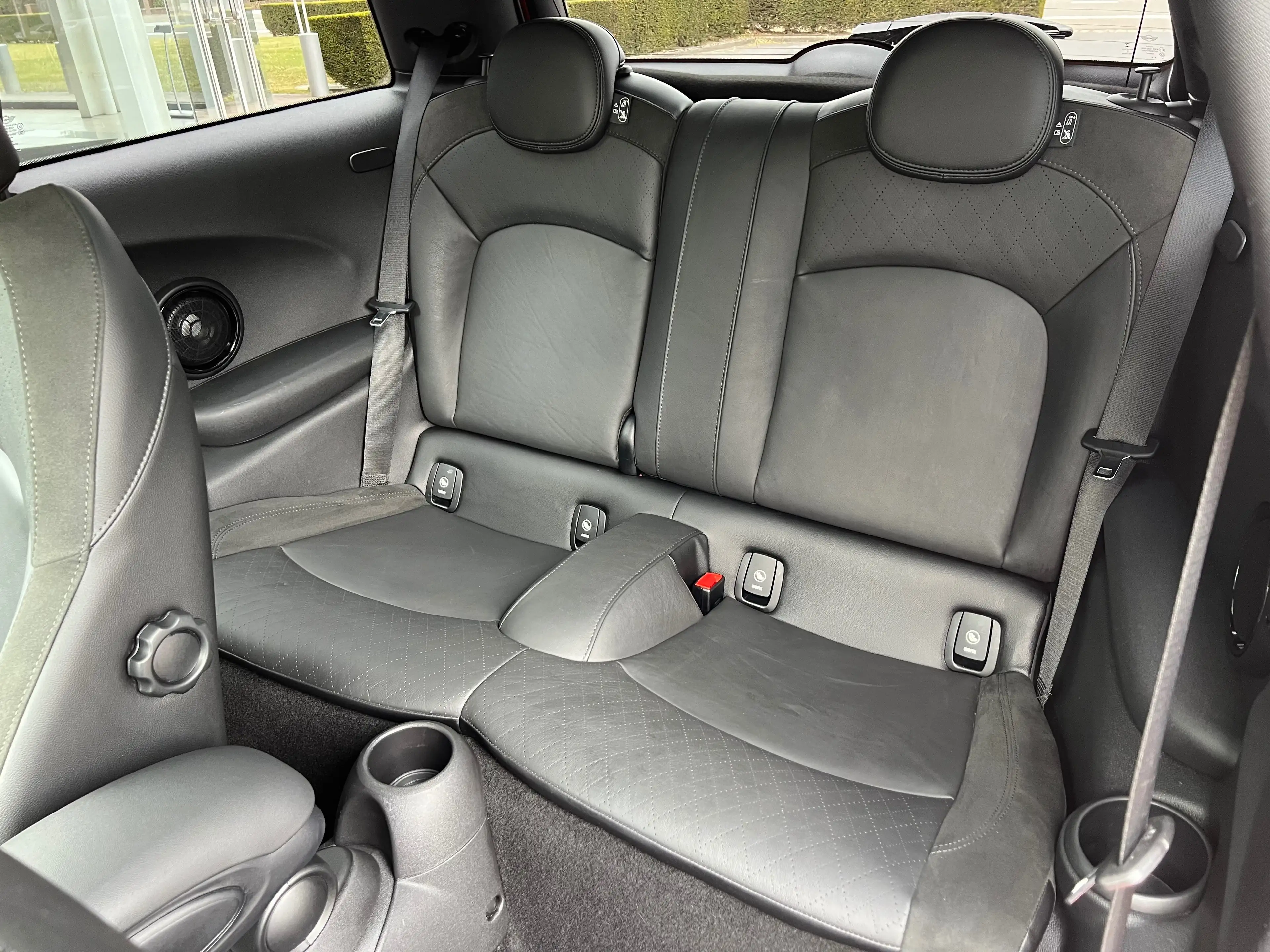 MINI Cooper S 2.0AS * John Cooper Works * Toit Pano * LED * Harmann Kardon * — photo 11