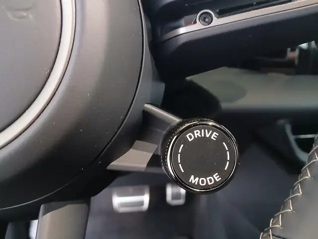 Porsche Macan Turbo Ansicht 18