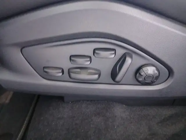 Porsche Macan Turbo Ansicht 30