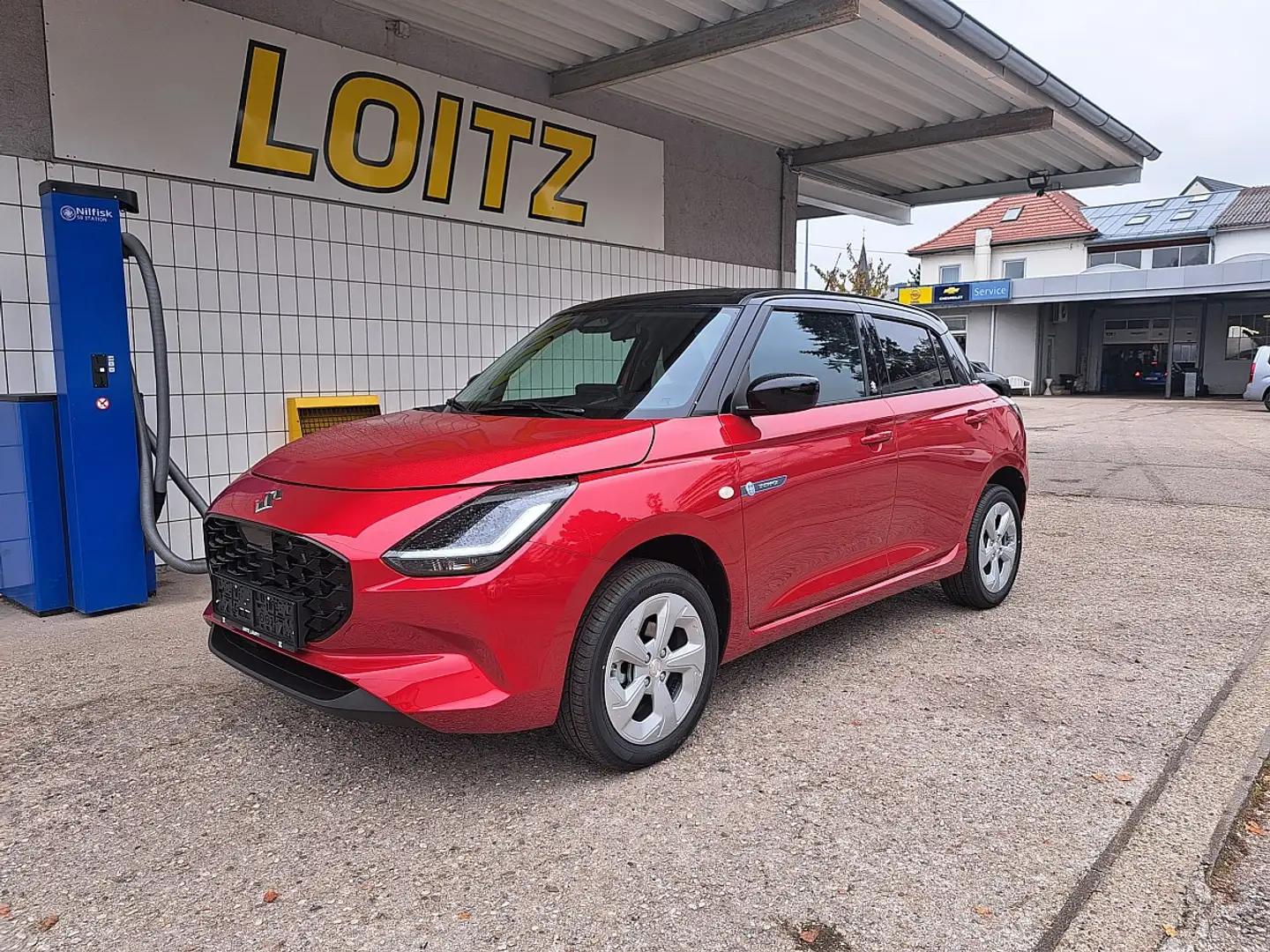 Suzuki Swift 1,2 Hybrid Shine CVT Aut. Rot - 1