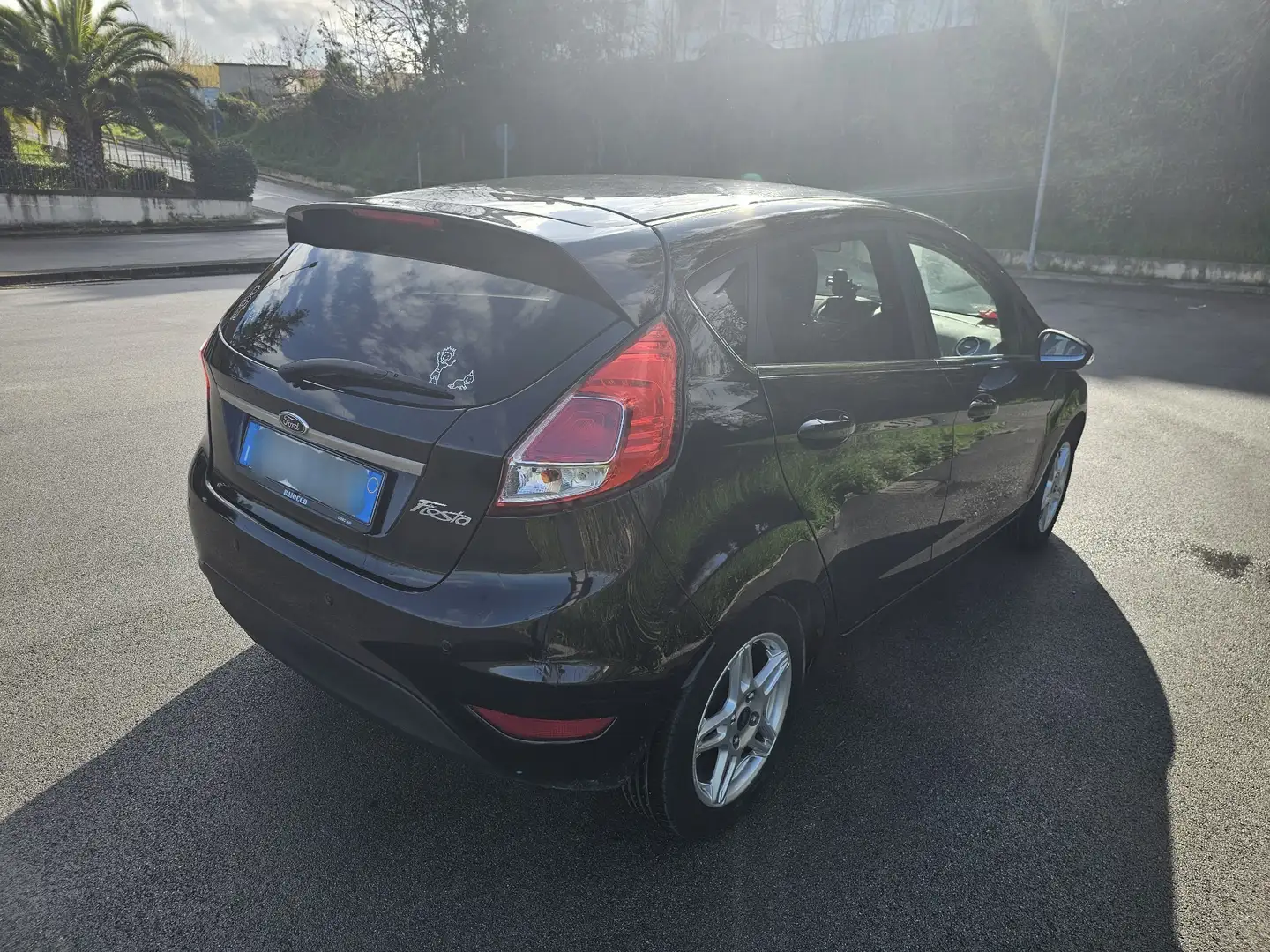 Ford Fiesta Fiesta VI 2013 5p 1.2 Titanium 60cv Negro - 2