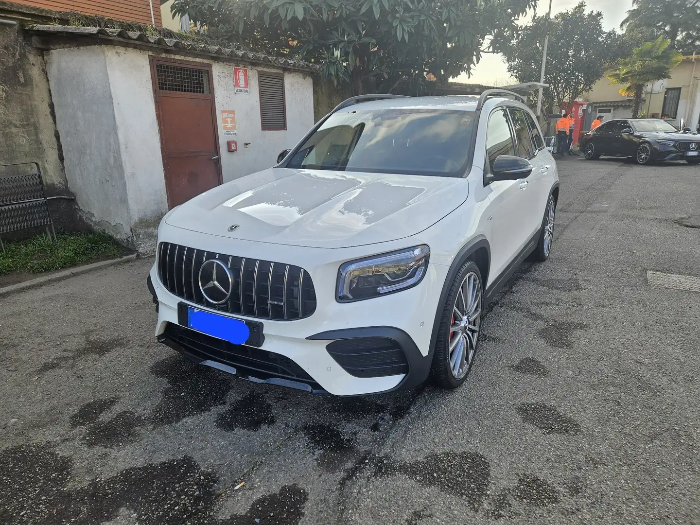 Mercedes-Benz GLB 35 AMG 4matic auto - 1
