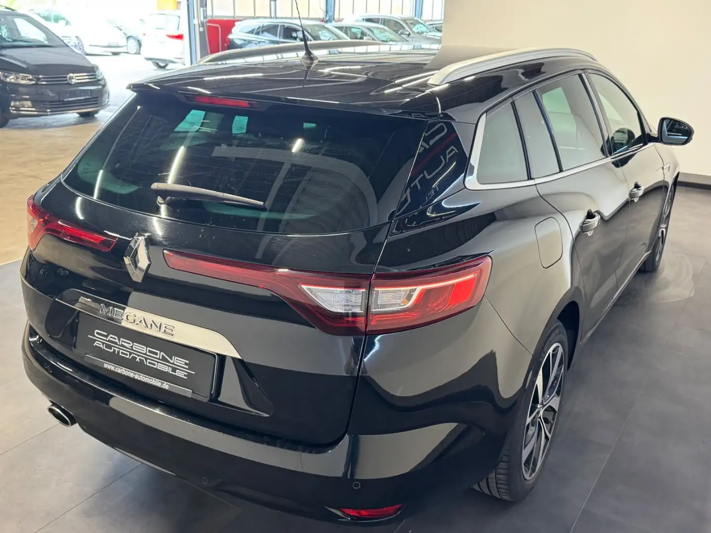 Renault Megane IV Grandtour BOSE-Edition Zwart - 2