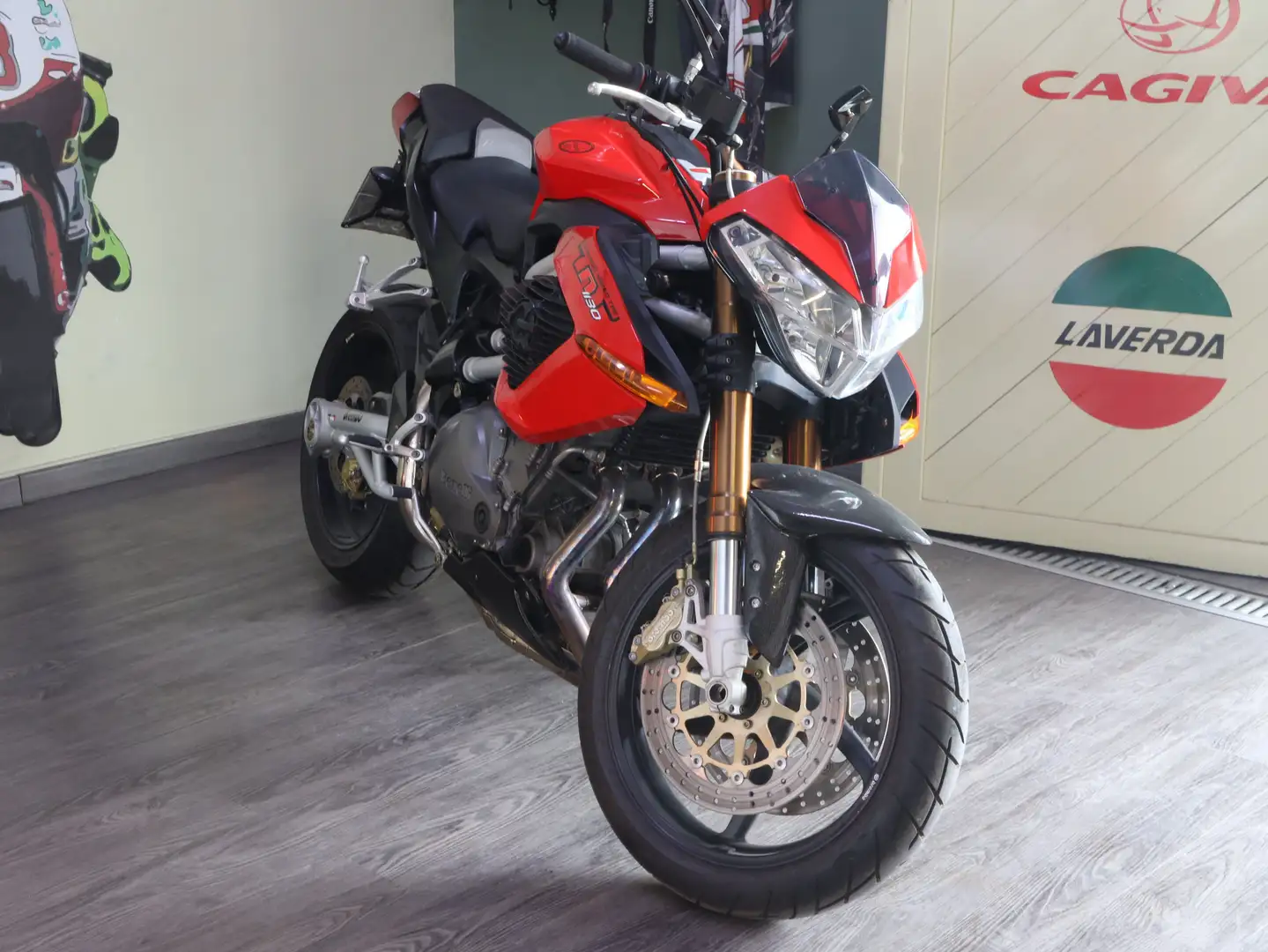 Benelli TNT 1130 Červená - 1