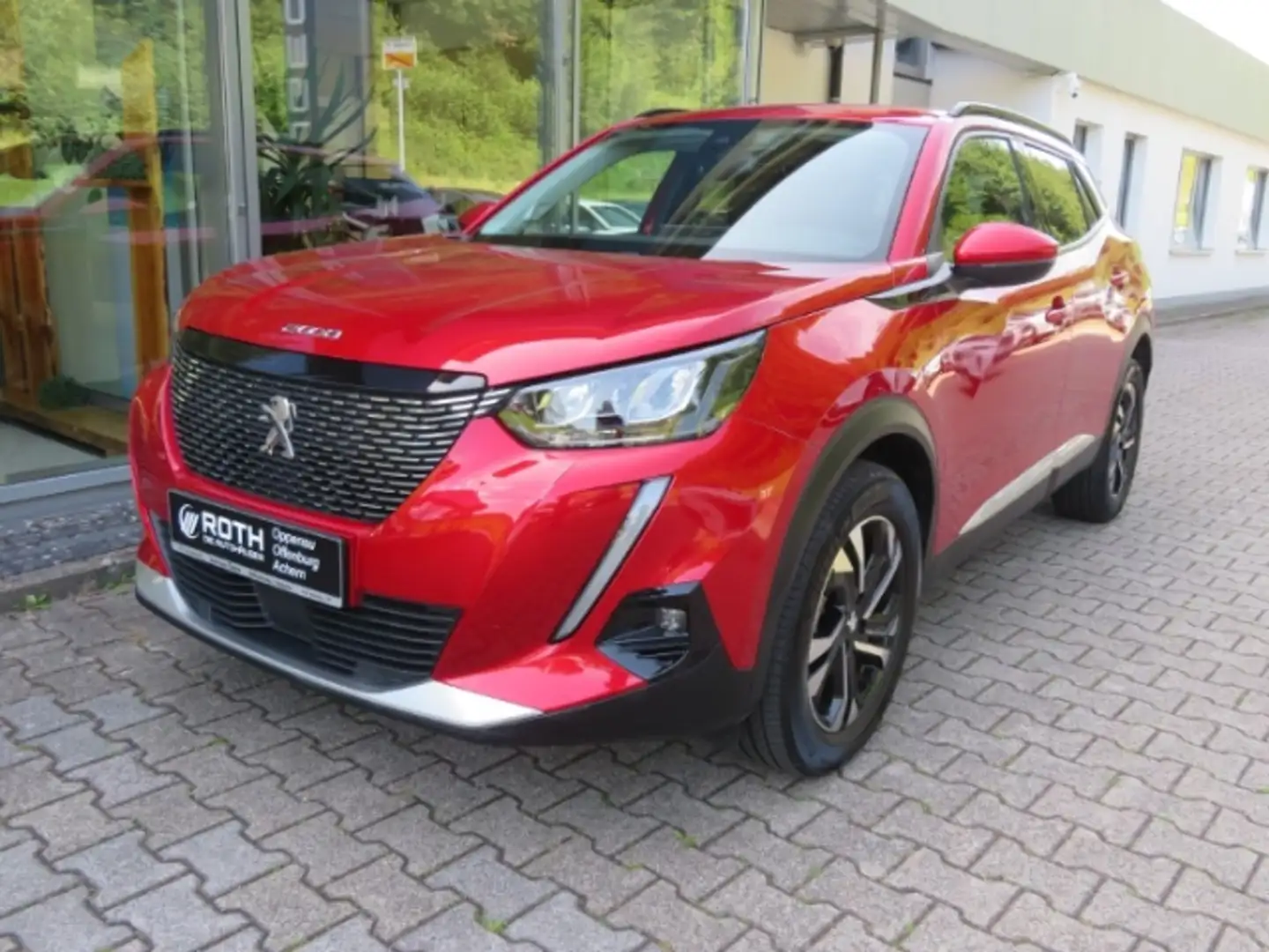 Peugeot 2008 BlueHDi 130 EAT8 Allure Pack AHK Dyn. Kurvenlicht Rosso - 2