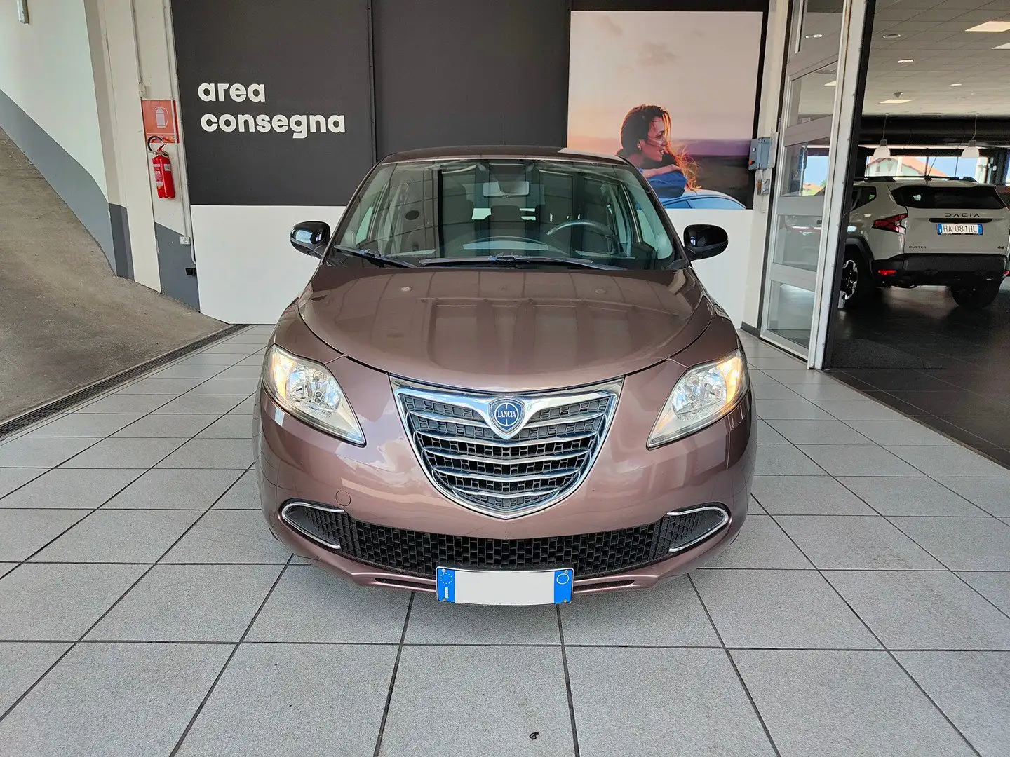 Lancia Ypsilon 1.2 69cv GPL Ecochic Gold Brun - 2