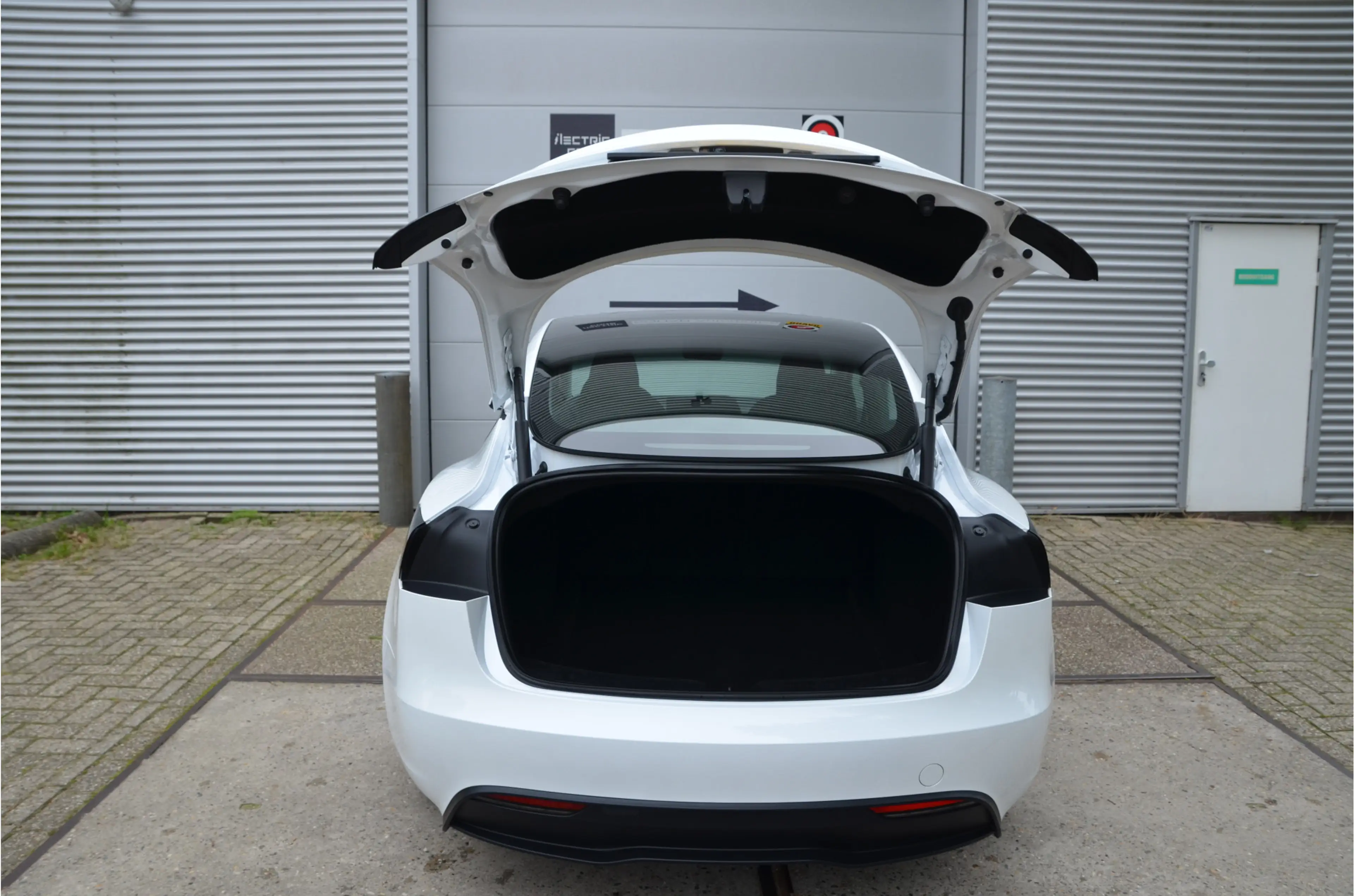 Tesla Model 3 RWD 60 kWh Premium, AutoPilot4.0 — photo 35
