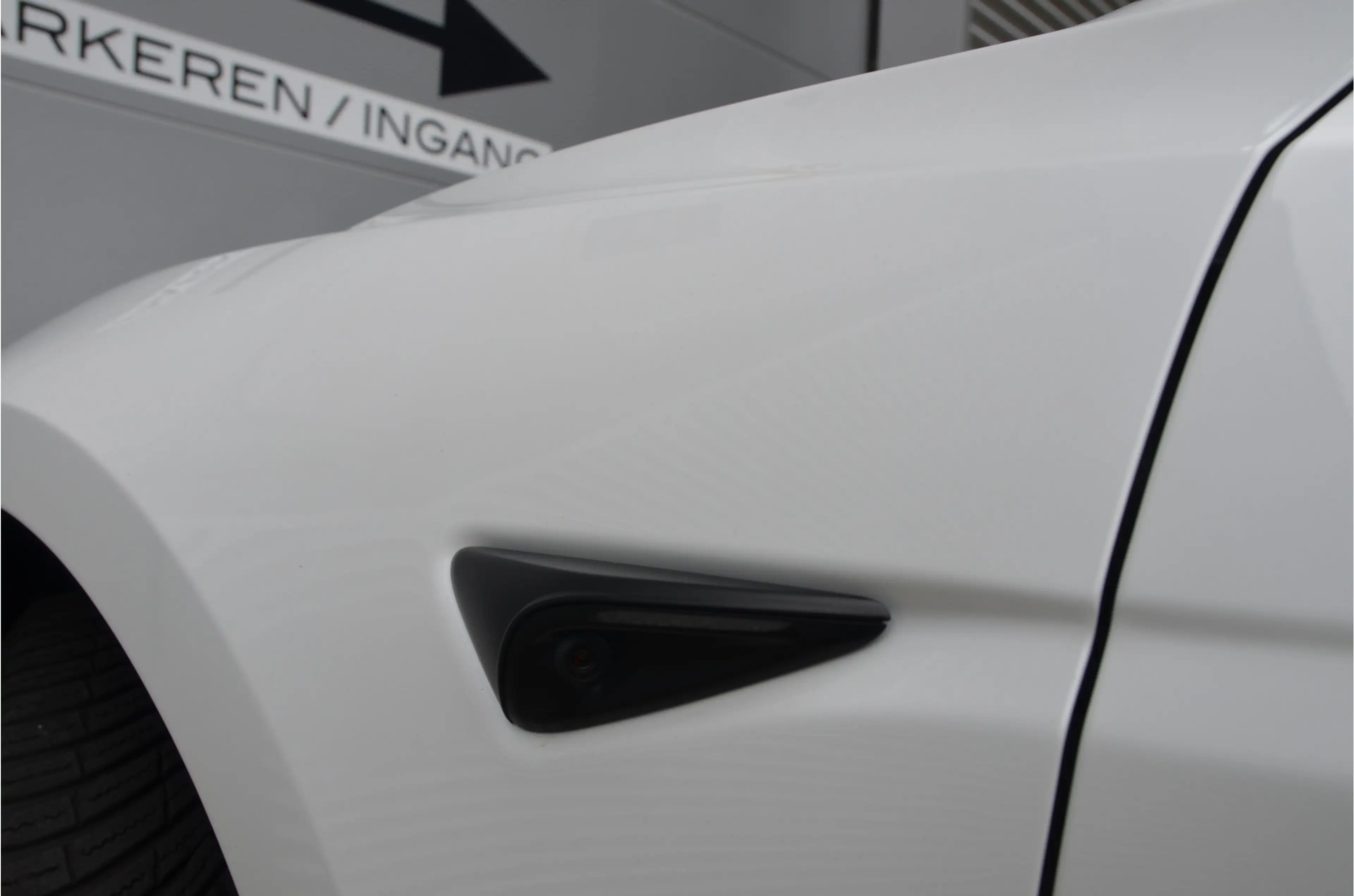 Tesla Model 3 RWD 60 kWh Premium, AutoPilot4.0 — photo 32