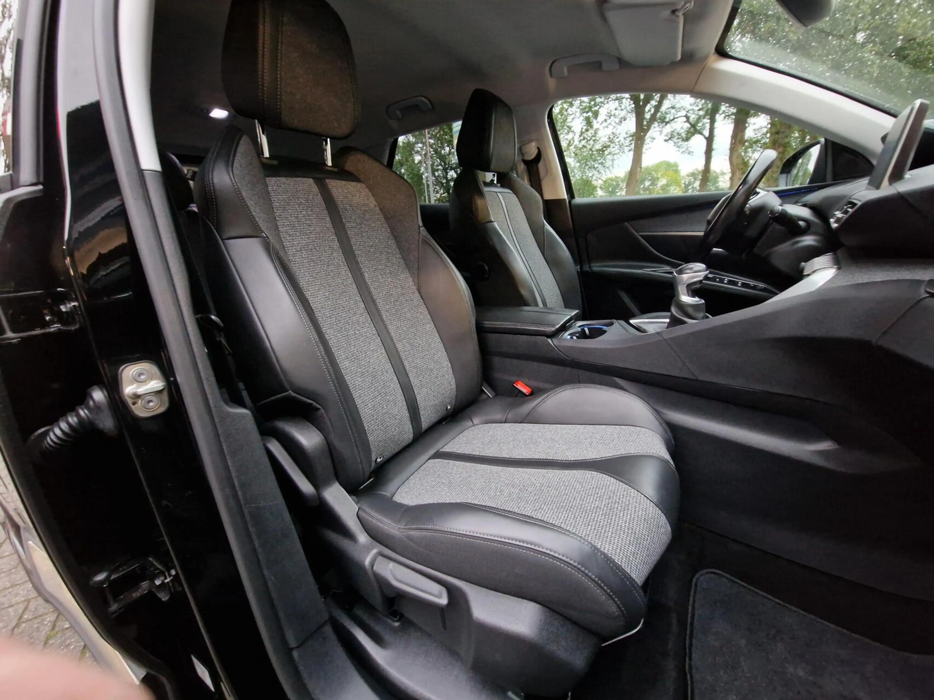 Peugeot 3008 1.2 PureTech Allure|Clima|Trekhaak|Carplay|360 cam — photo 6