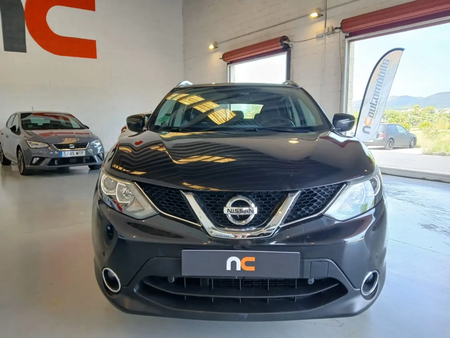 Nissan Qashqai 1.5dCi Acenta 4x2 Schwarz - 2