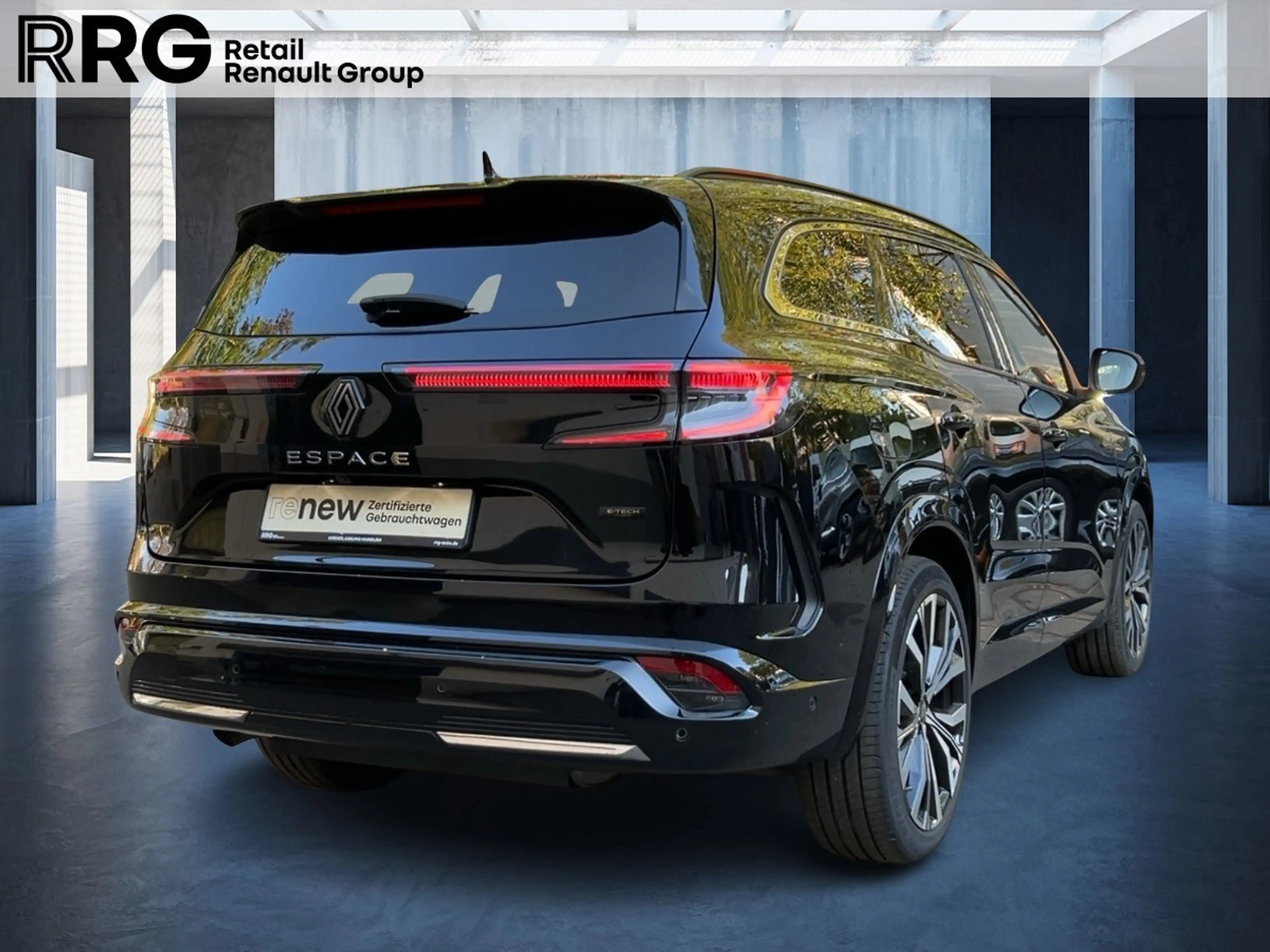Renault Espace 6 Iconic E-Tech Full Hybrid 200 — photo 5
