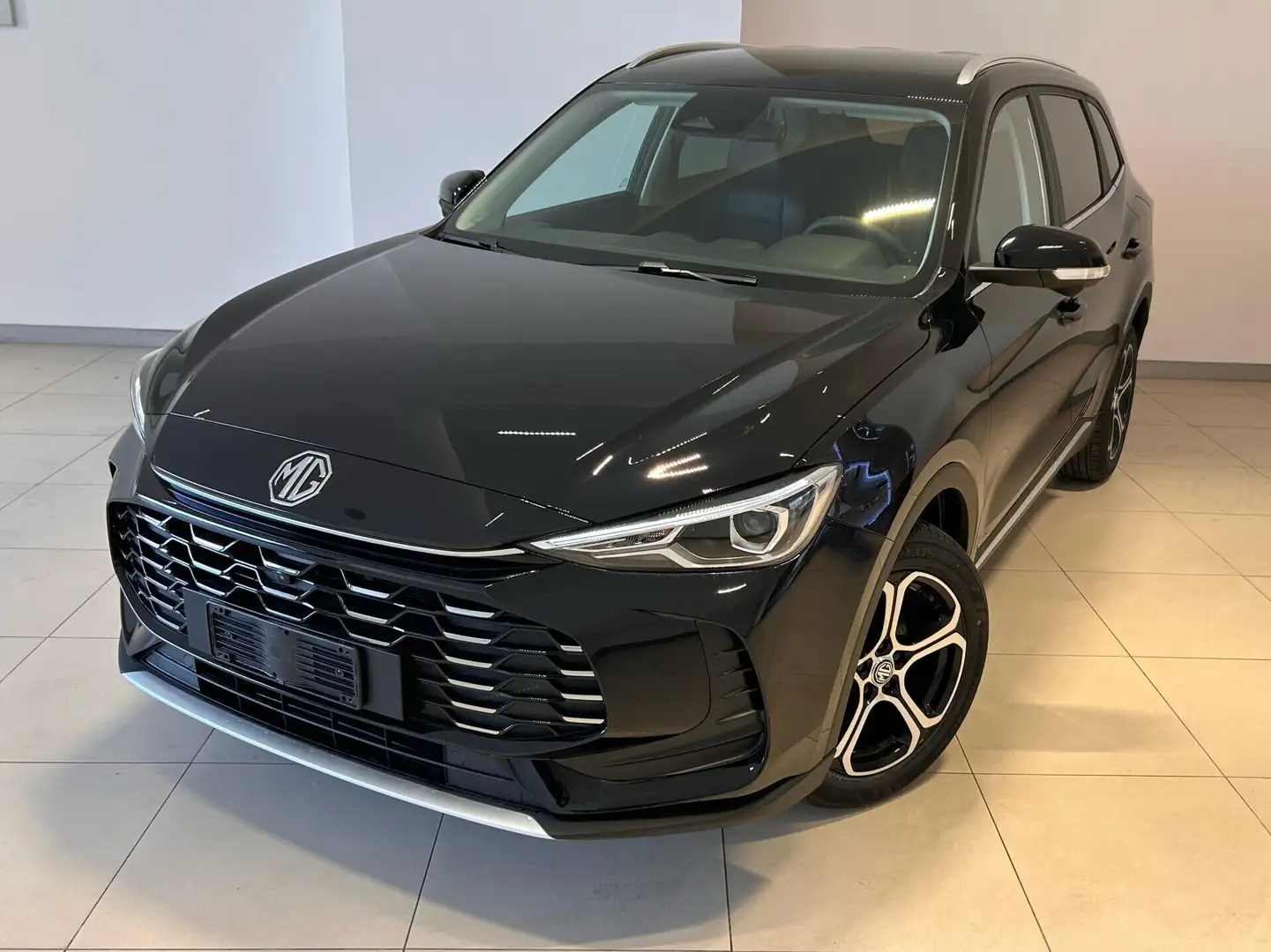 MG ZS NEW 1.5 COMFORT Grau - 1