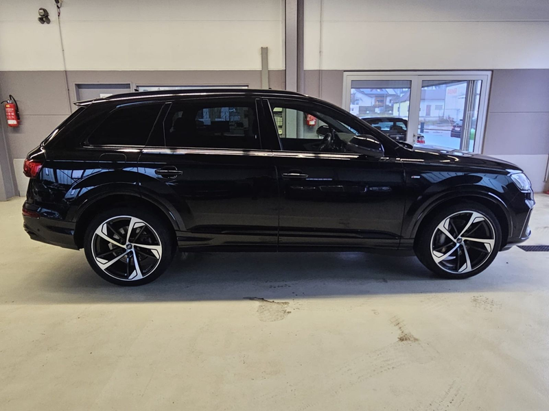 Audi Q7 50 TDI quattro S line 7-Sitzer+MEGA-Ausstatt. — photo 7